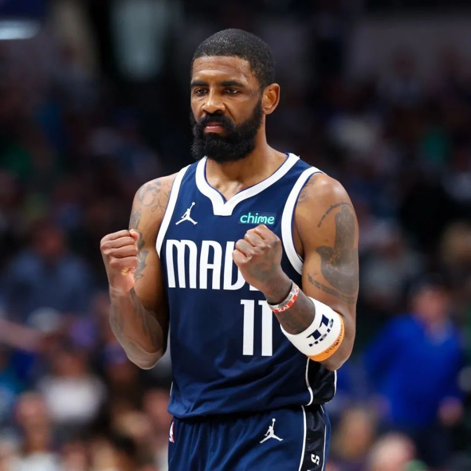 他向桑乔保 他向桑乔保