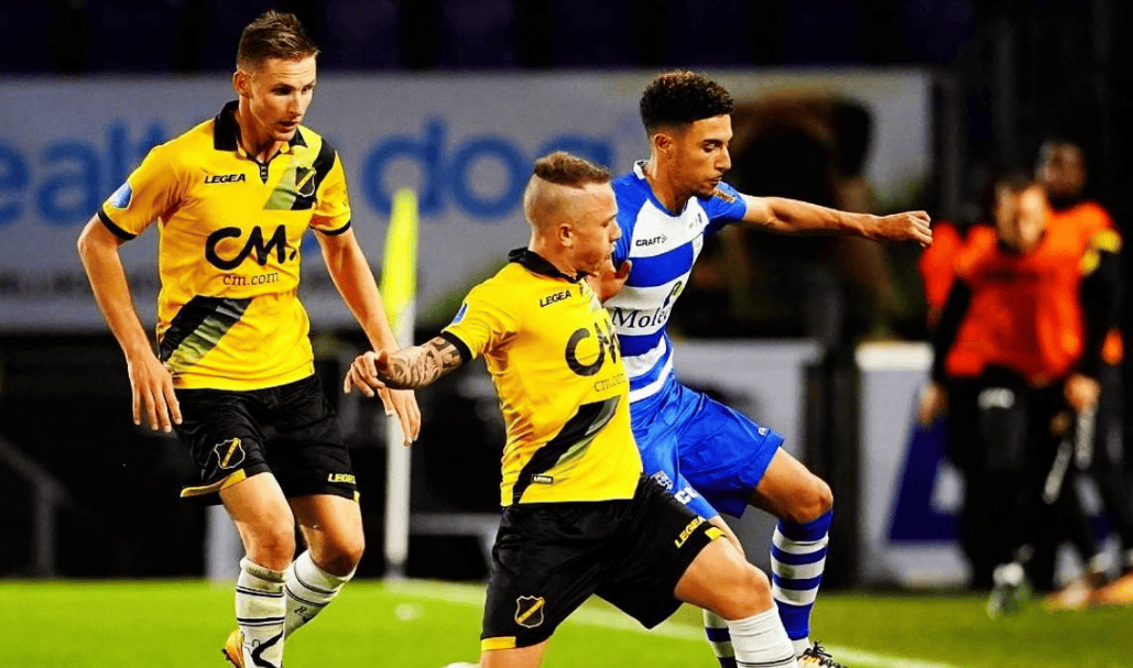 也肩负着连 也肩负着连