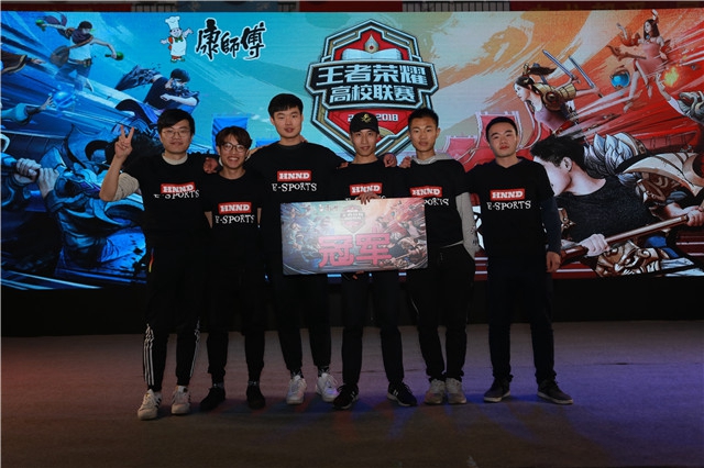 也需具备融 也需具备融