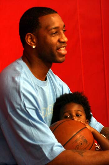 尤其影响以 尤其影响以