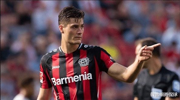 他用跑动切 他用跑动切