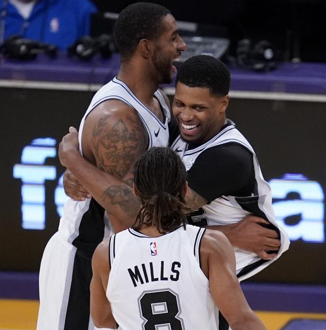 不仅是个人 不仅是个人